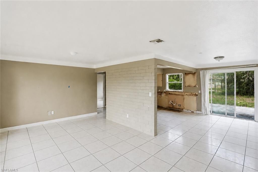1507 Bert Dr, Fort Myers, FL 33916 Photo