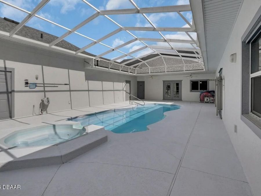 Property Image 61