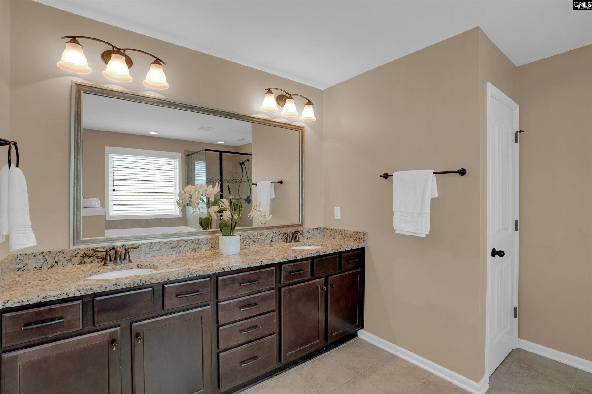 1433 Red Sunset Lane Photo 20