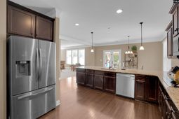 1433 Red Sunset Lane photo 4