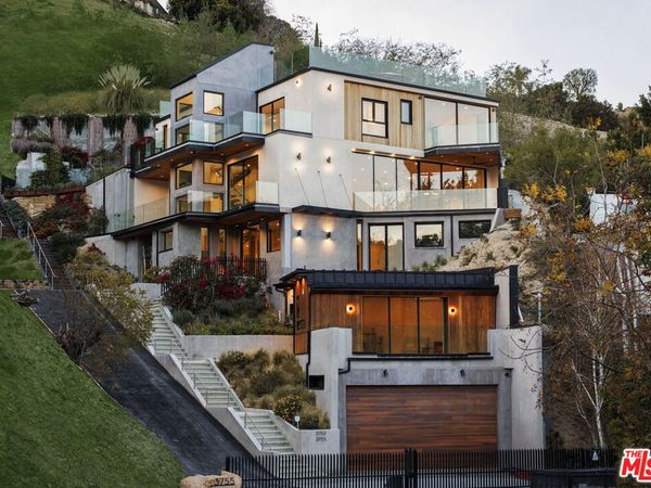 3755 Camino De La Cumbre, Sherman Oaks, CA 91423
