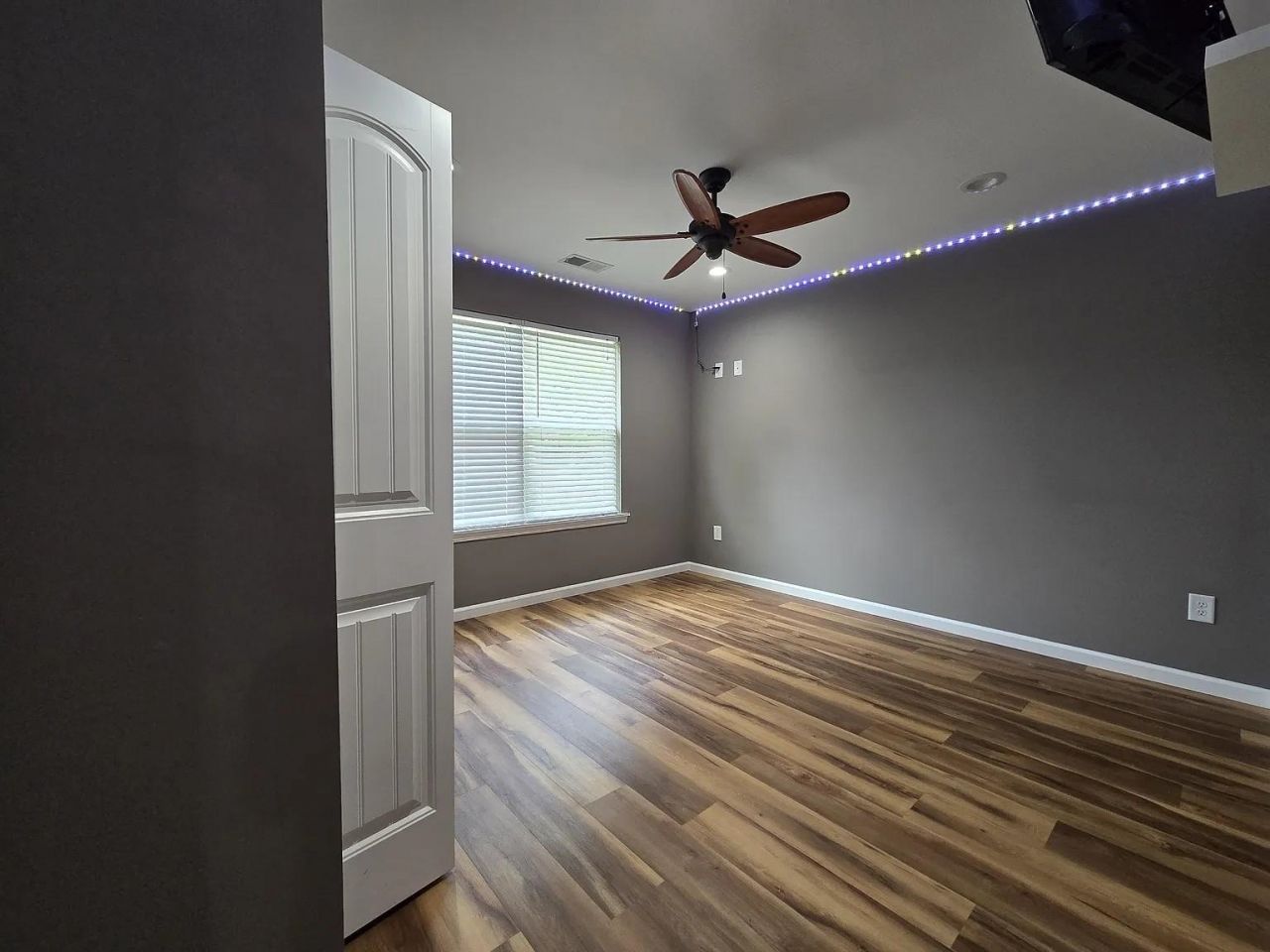 5177 Berkeley Ct. Photo 14