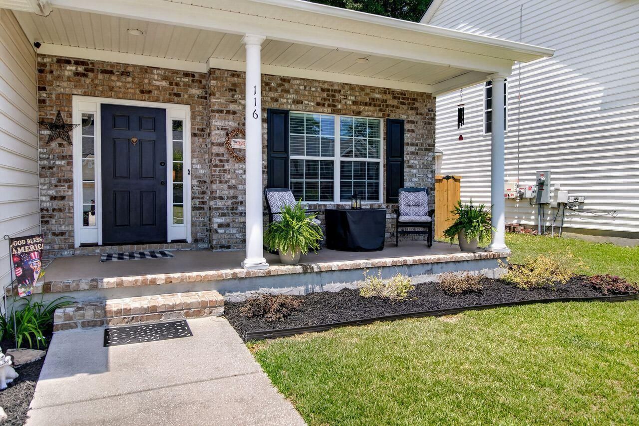 116 Summer Trace Drive Photo 4