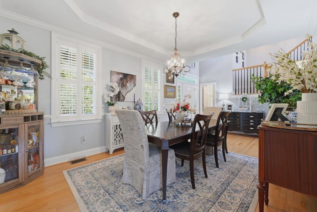 216 Summer Breeze Way Photo 19