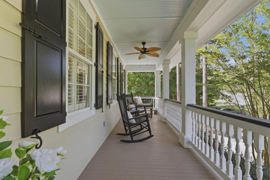 216 Summer Breeze Way Photo 7
