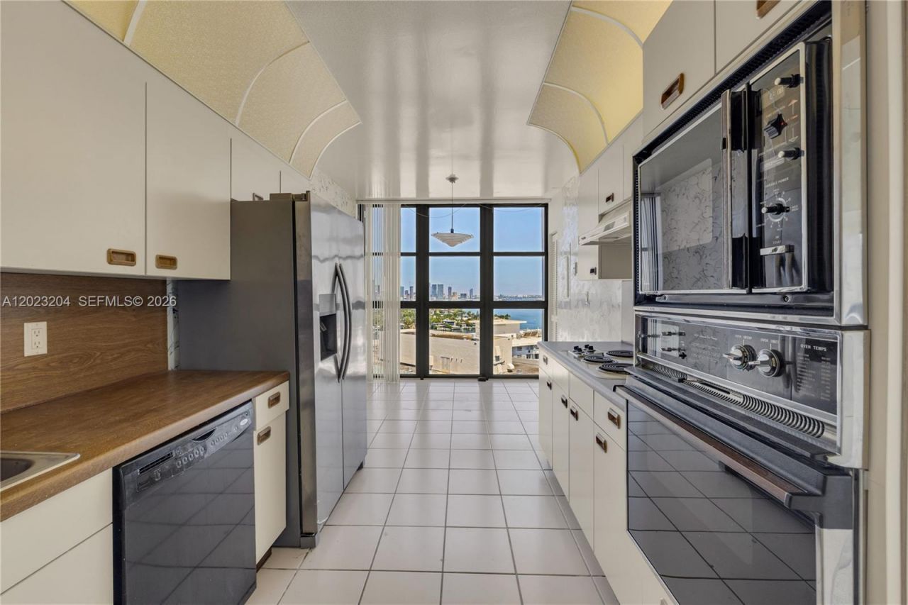 9 Island Ave, Unit 2115, Miami Beach, FL 33139 Photo