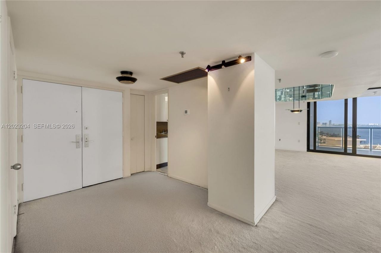 9 Island Ave, Unit 2115, Miami Beach, FL 33139 Photo