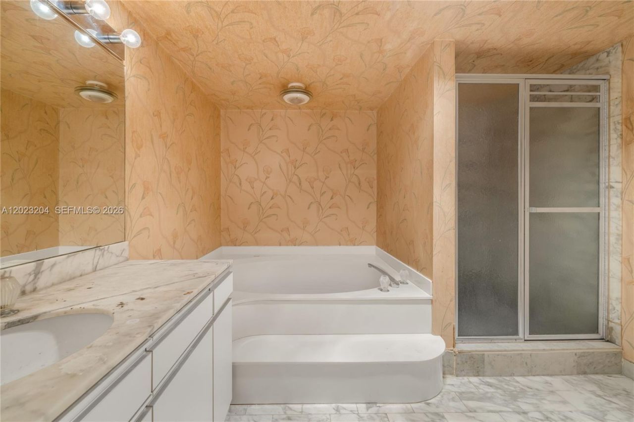 9 Island Ave, Unit 2115, Miami Beach, FL 33139 Photo