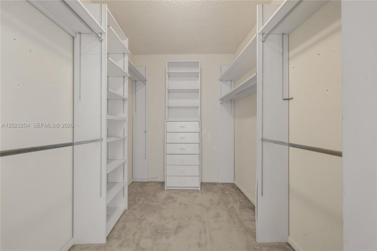 9 Island Ave, Unit 2115, Miami Beach, FL 33139 Photo
