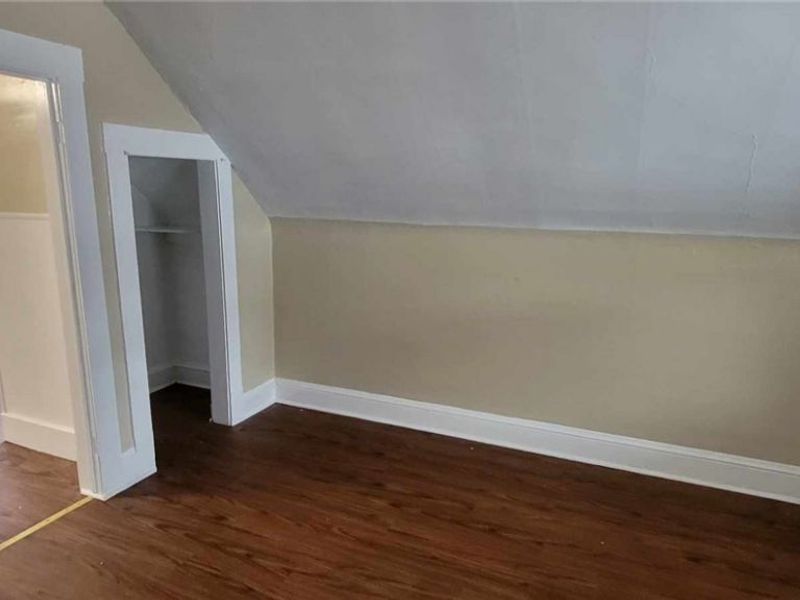 2314 Henninger Road, Cleveland, OH 44109 Photo 17