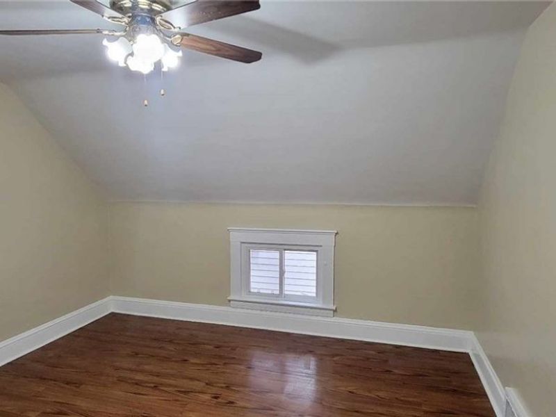 2314 Henninger Road, Cleveland, OH 44109 Photo 29