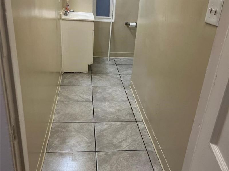 2314 Henninger Road, Cleveland, OH 44109 Photo 6