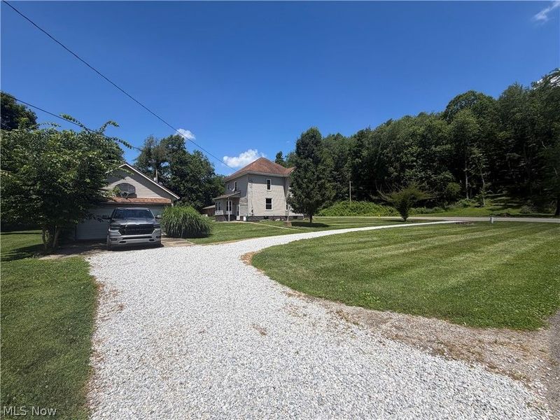 24611 Cr.24, Coshocton, OH 43812 Photo 3