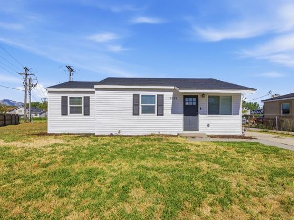 5802 S 4580 W, Kearns, UT 84118
