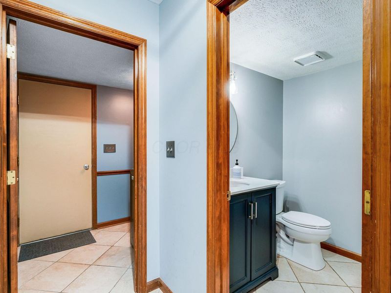 120 Deer Trail Drive, Springboro, OH 45066 Photo 8