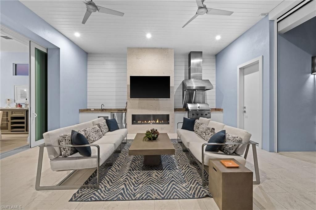 26659 Hickory Blvd, Bonita Springs, FL 34134 Photo