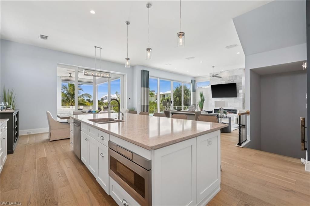 26659 Hickory Blvd, Bonita Springs, FL 34134 Photo