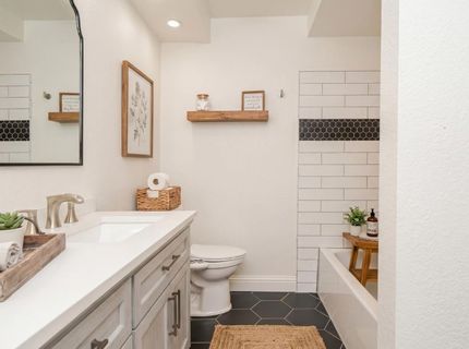6990 Auburn Folsom Rd, Granite Bay, CA 95746 Photo