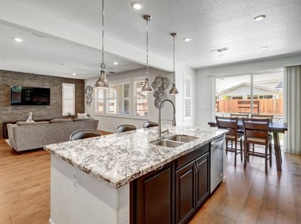 308 Winthrop Ct, Roseville, CA 95747 Photo