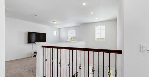 308 Winthrop Ct, Roseville, CA 95747 Photo