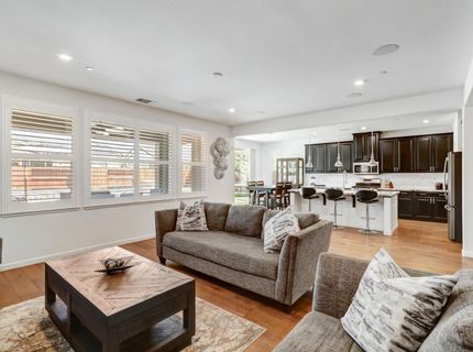 308 Winthrop Ct, Roseville, CA 95747 Photo