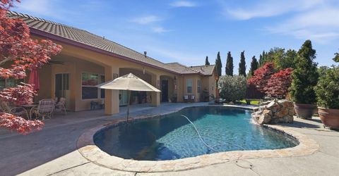 10717 Goldsborough Cir, Oakdale, CA 95361 Photo
