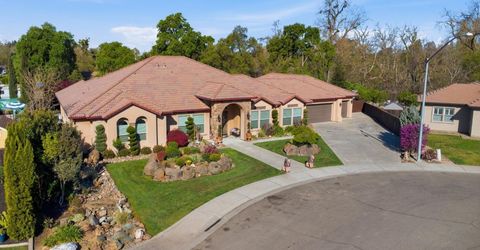 10717 Goldsborough Cir, Oakdale, CA 95361 Photo
