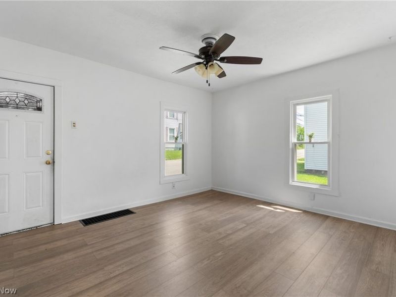 123 Rainbow Street, Wadsworth, OH 44281 Photo 3