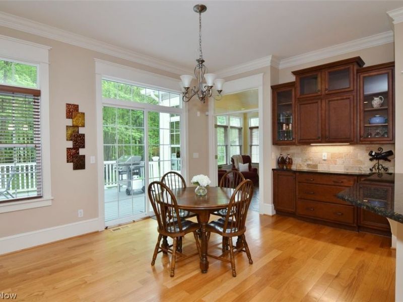 11101 E Washington Street, Chagrin Falls, OH 44023 Photo 12