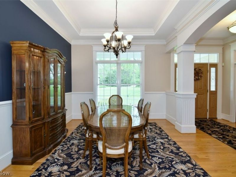 11101 E Washington Street, Chagrin Falls, OH 44023 Photo 5