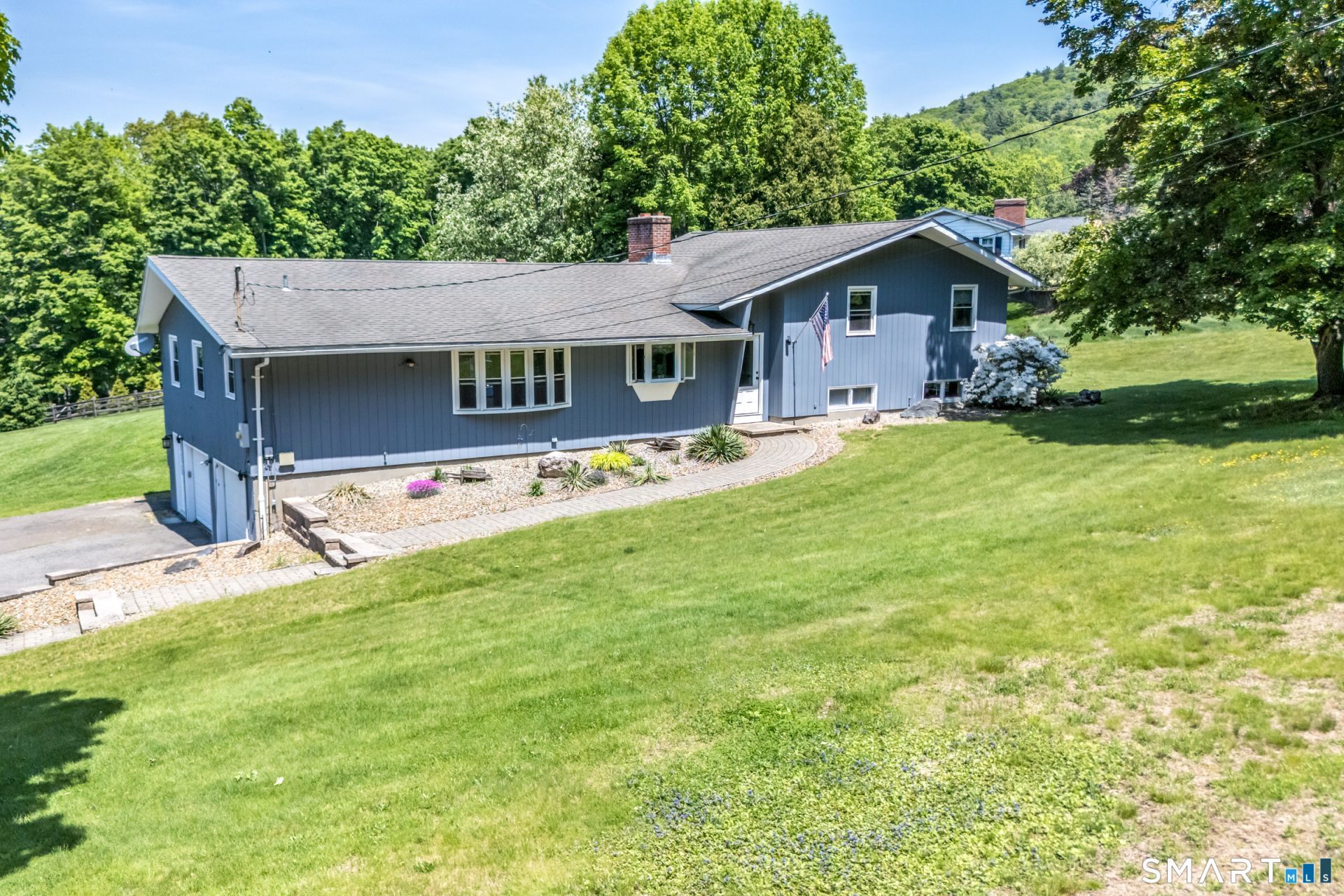 19 Sky Ridge, Somers, CT 06071 Main Photo