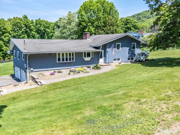19 Sky Ridge, Somers, CT 06071