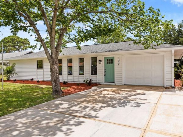 2527 SABAL PALM DRIVE , EDGEWATER, FL 32141