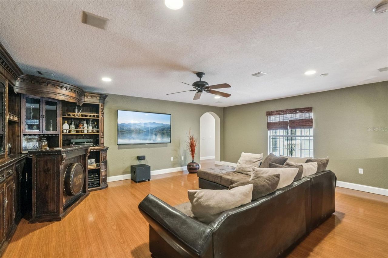 5825 Lake Lizzie Drive, Saint Cloud, FL 34771 Photo