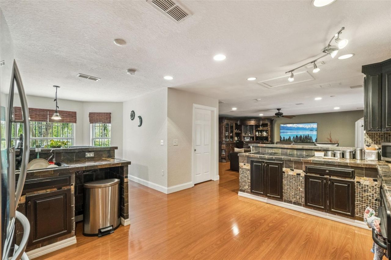 5825 Lake Lizzie Drive, Saint Cloud, FL 34771 Photo