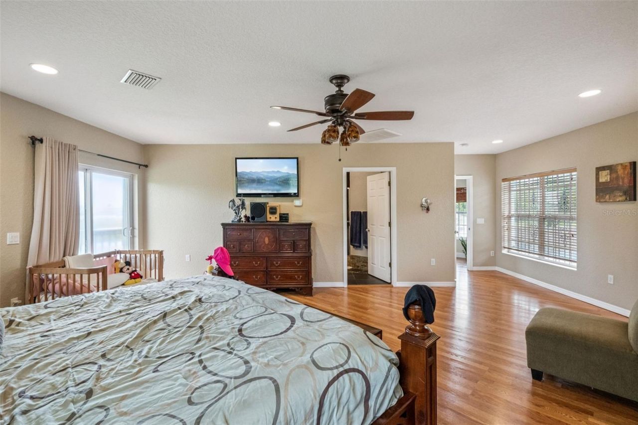 5825 Lake Lizzie Drive, Saint Cloud, FL 34771 Photo