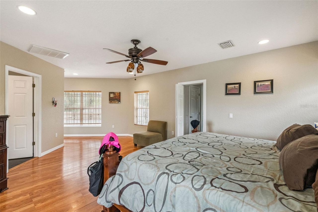5825 Lake Lizzie Drive, Saint Cloud, FL 34771 Photo
