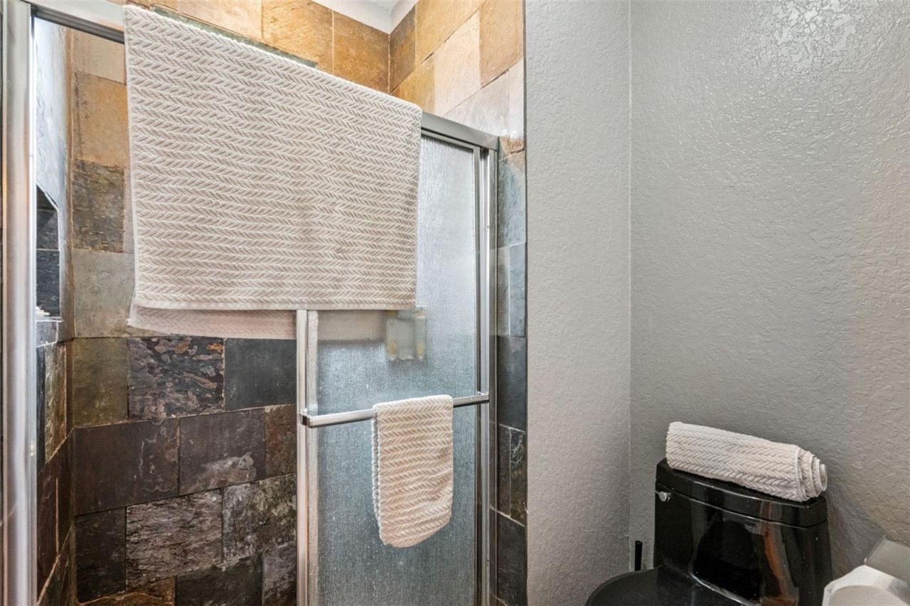 5825 Lake Lizzie Drive, Saint Cloud, FL 34771 Photo