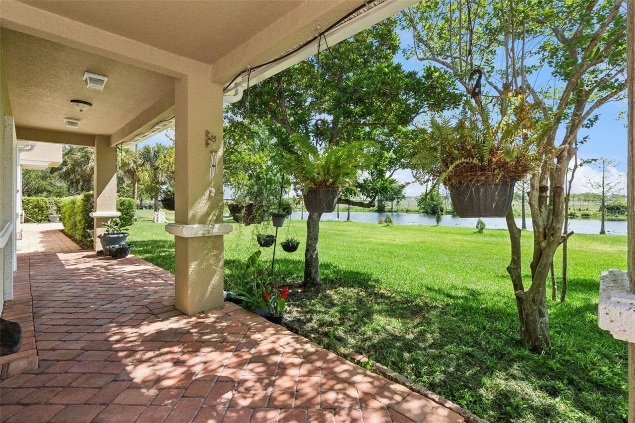 5825 Lake Lizzie Drive, Saint Cloud, FL 34771 Photo