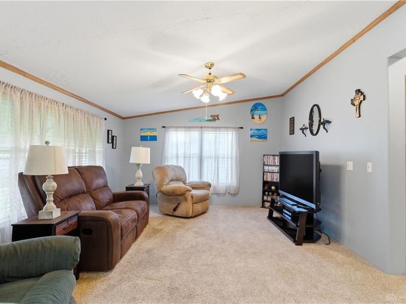 137 South Point Drive, Fairborn, OH 45324 Photo 12