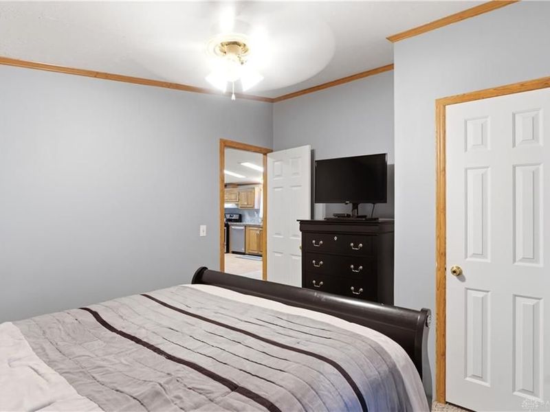137 South Point Drive, Fairborn, OH 45324 Photo 15