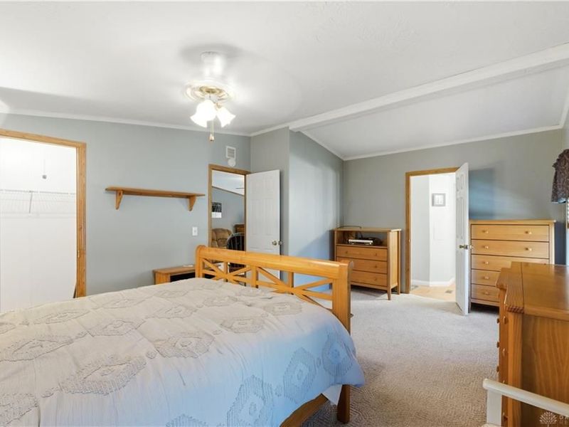 137 South Point Drive, Fairborn, OH 45324 Photo 23