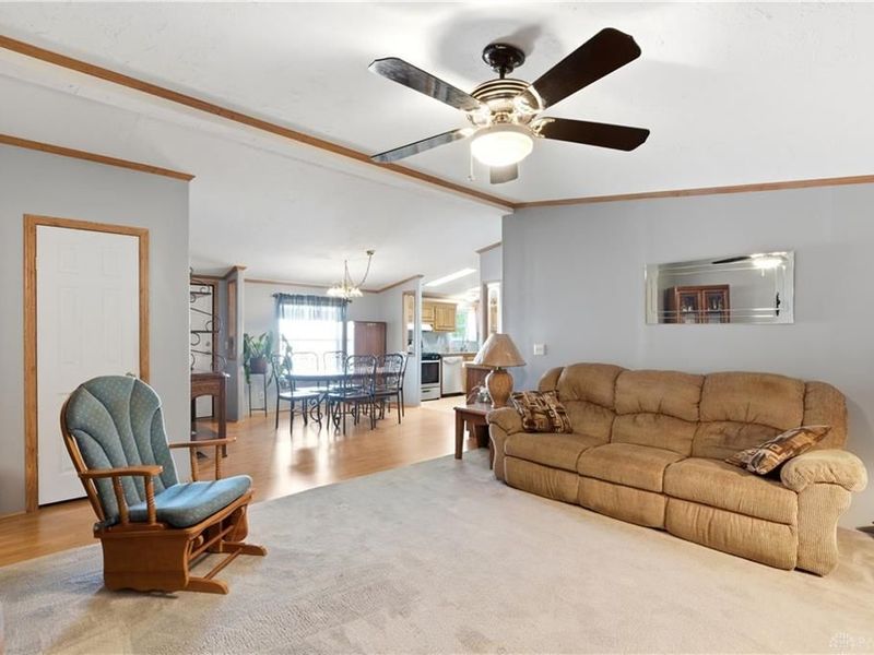 137 South Point Drive, Fairborn, OH 45324 Photo 8