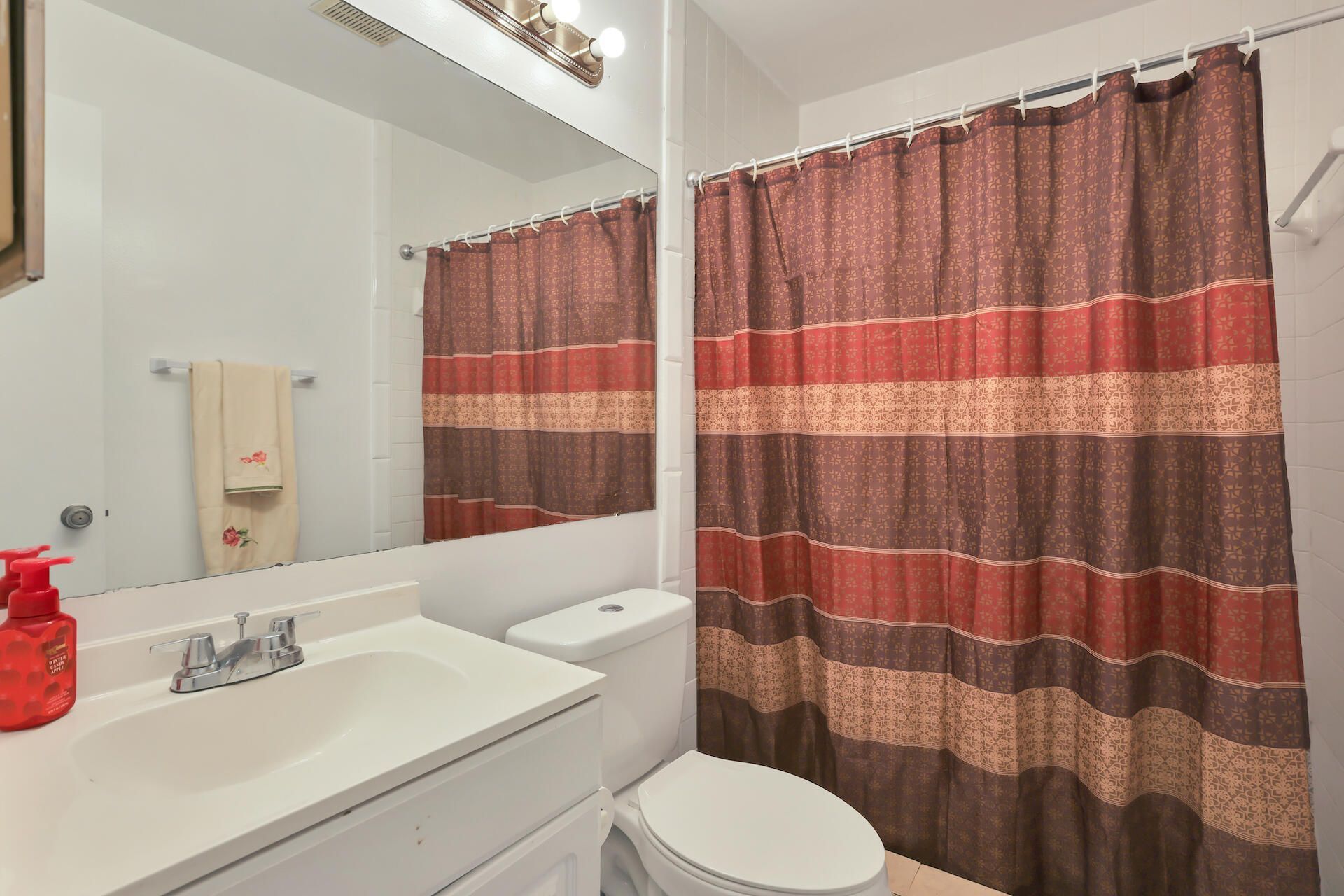 5023 E Society Pl Place E, Unit E, West Palm Beach, FL 33415 Photo