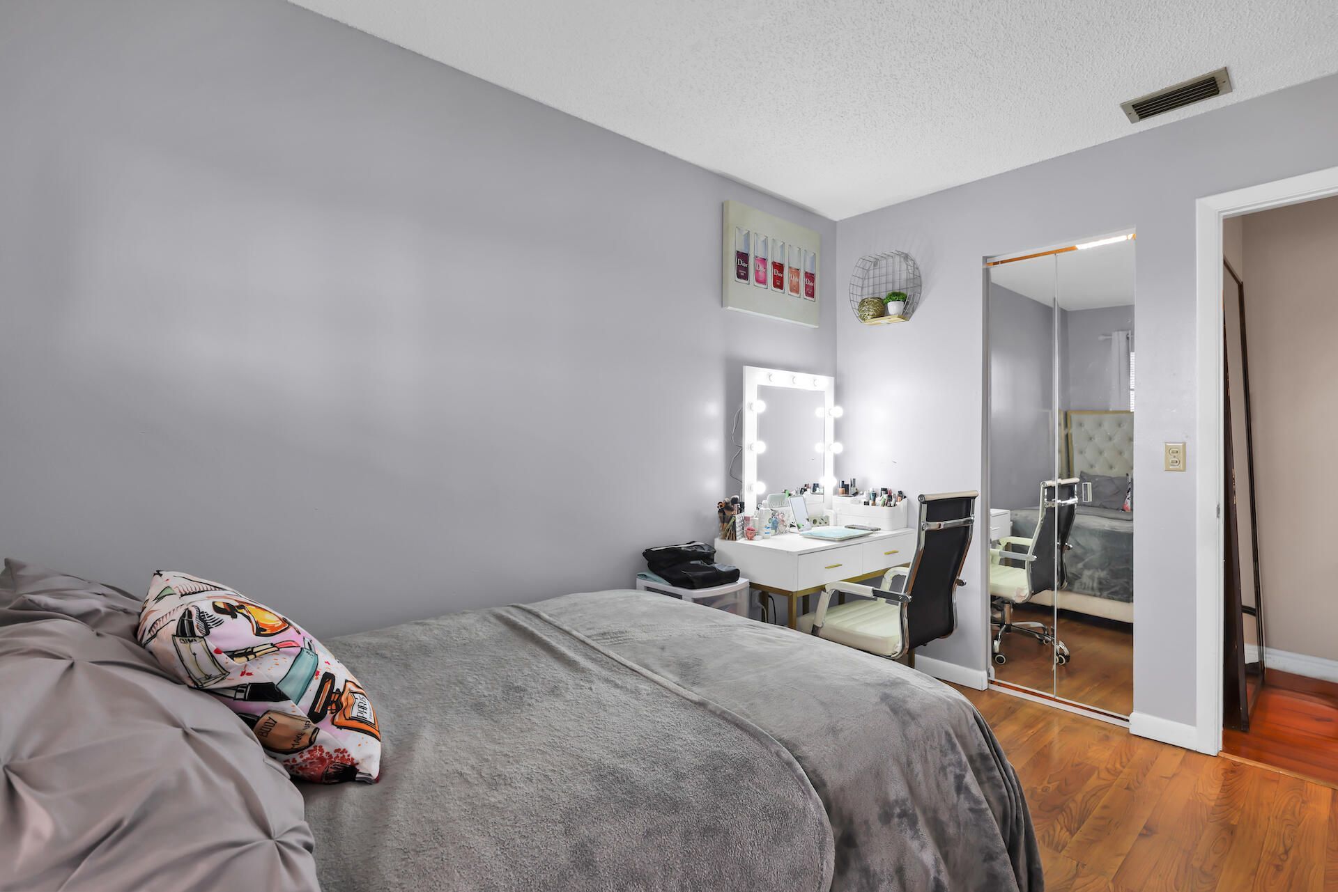 5023 E Society Pl Place E, Unit E, West Palm Beach, FL 33415 Photo