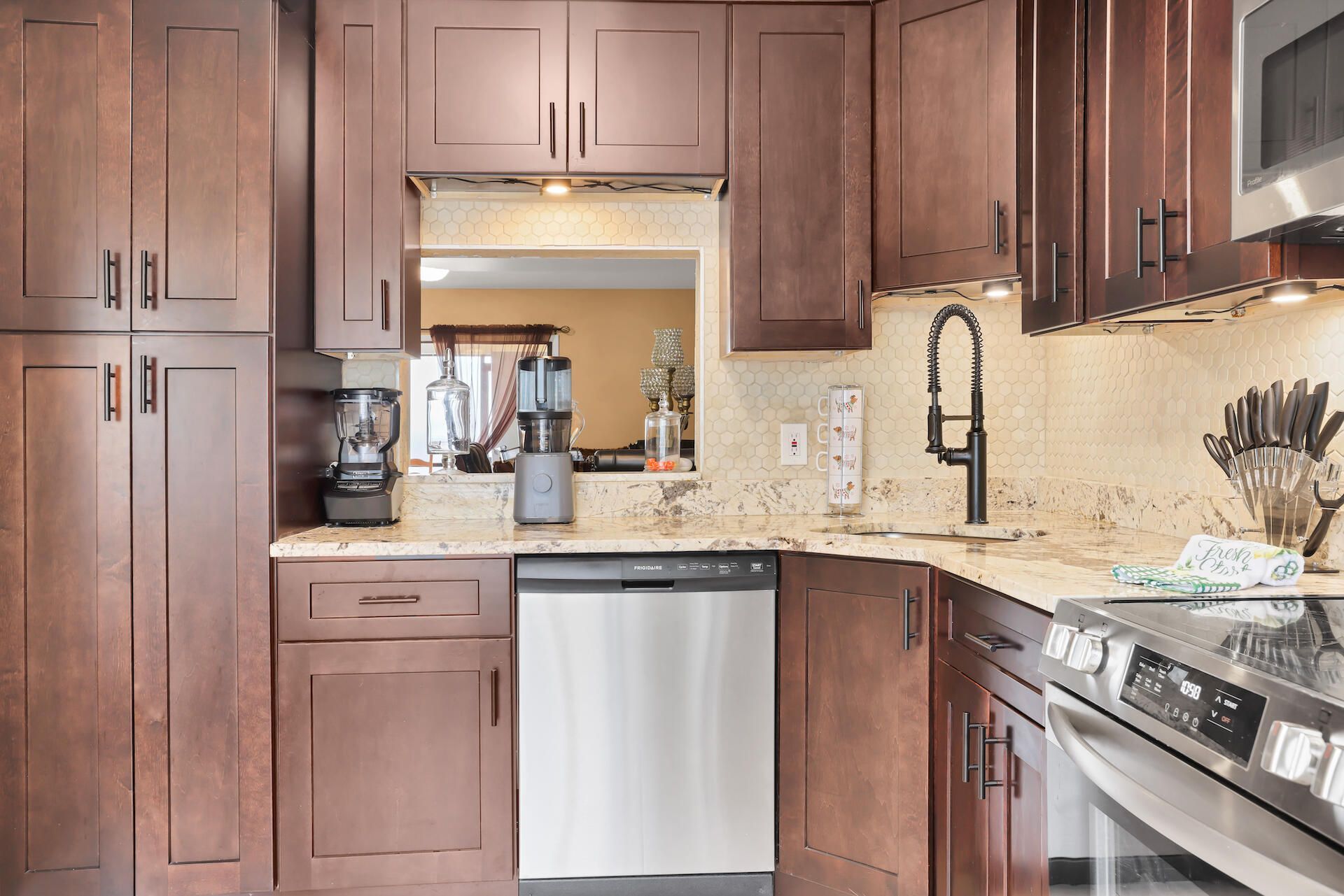 5023 E Society Pl Place E, Unit E, West Palm Beach, FL 33415 Photo