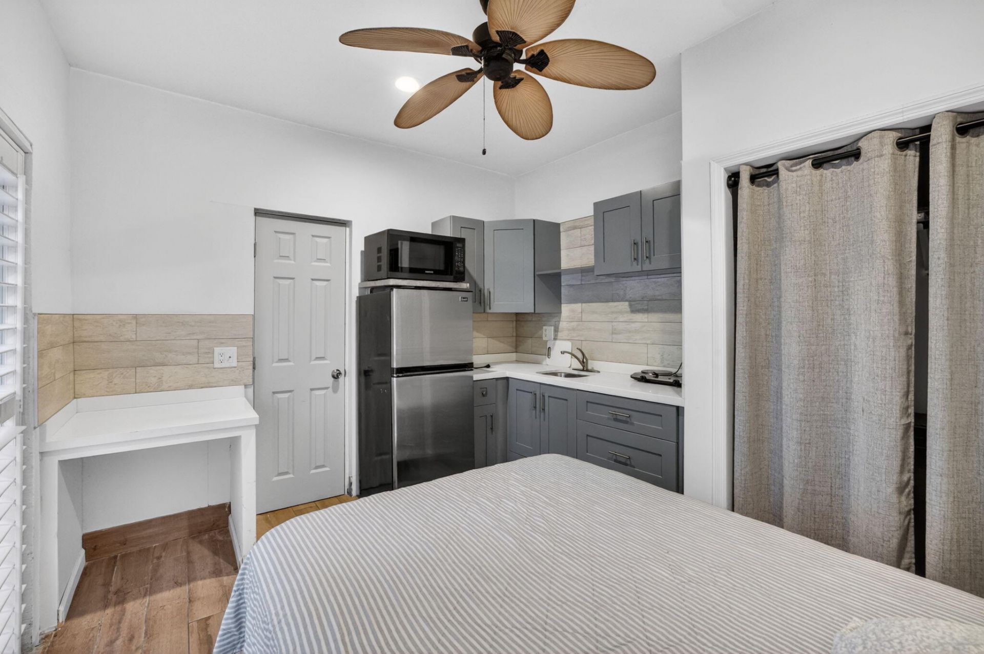 1412 NE 15th Avenue, Fort Lauderdale, FL 33304 Photo