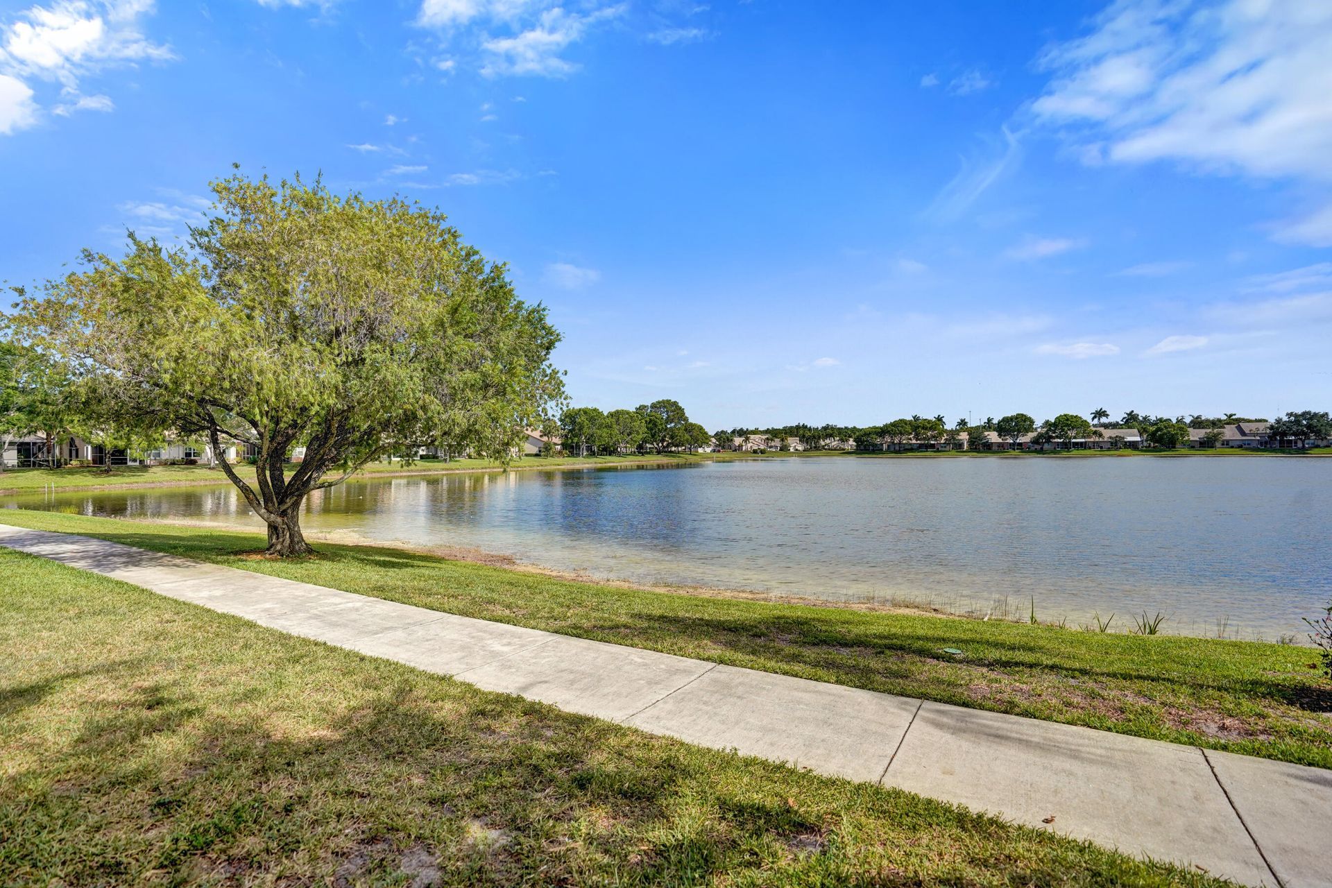 10694 Pelican Drive, Wellington, FL 33414 Photo