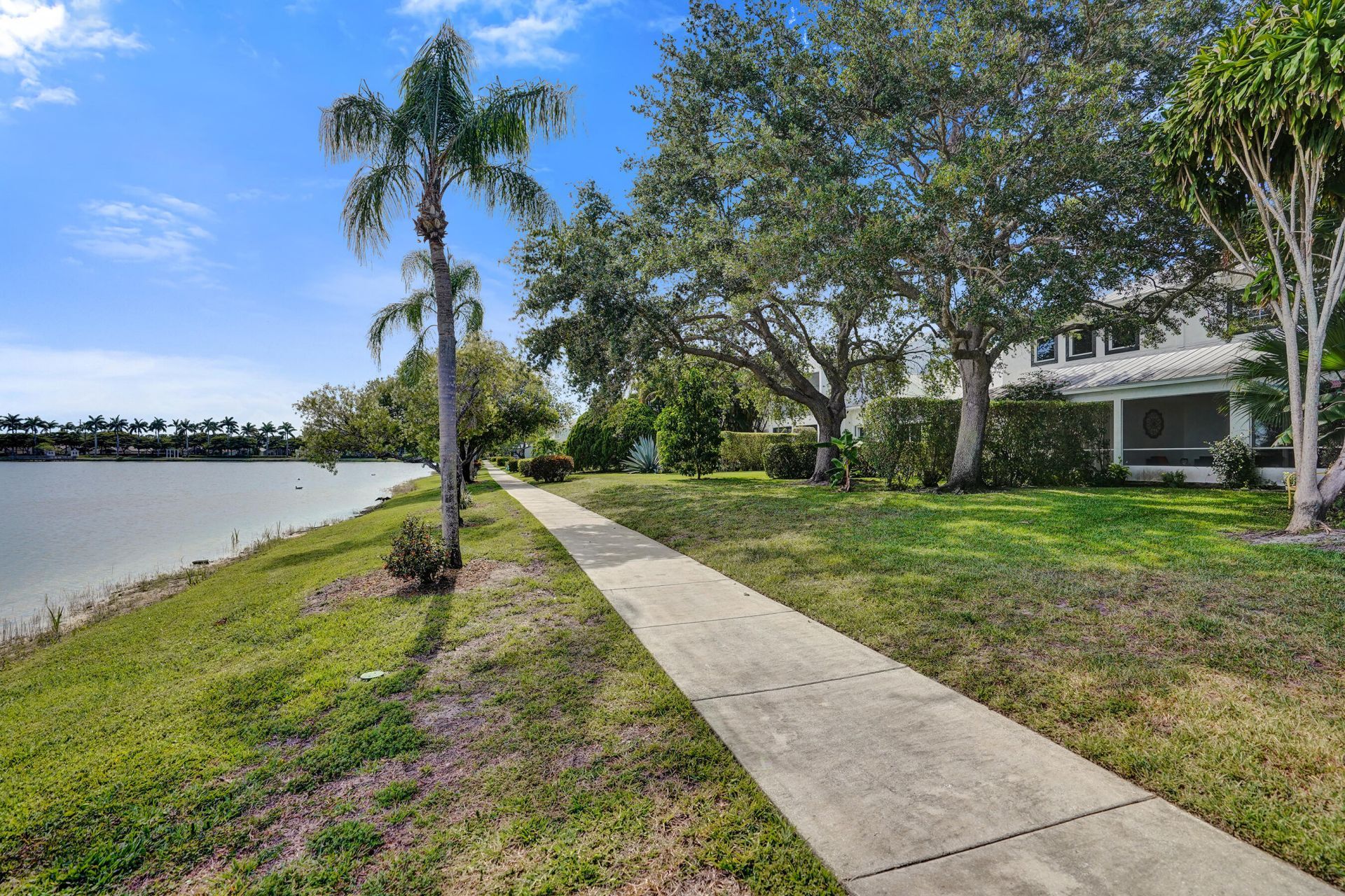 10694 Pelican Drive, Wellington, FL 33414 Photo