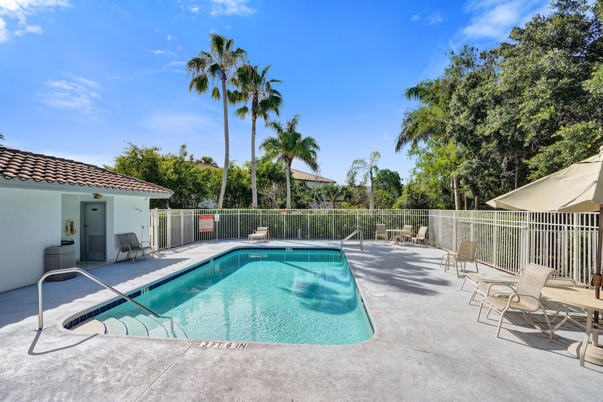 10694 Pelican Drive, Wellington, FL 33414 Photo